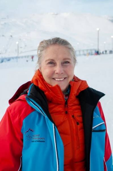 Icelandsnowsports instructors 