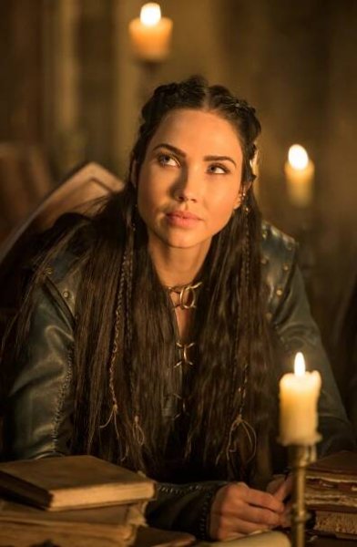 The Outpost - The Betrayer - Z filmu - Jessica Green