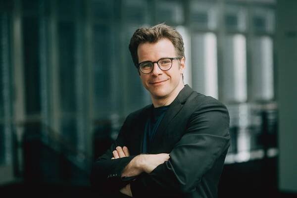 Hrůša se stal dirigentem roku. Český šéf orchestru převzal v Berlíně prestižní cenu Opus Klassik