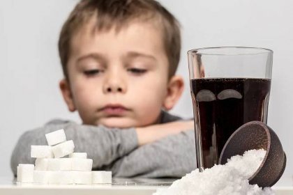 Je horší sůl, nebo cukr? „Bílé drogy“ škádlí centrum slasti a ničí nám zdraví