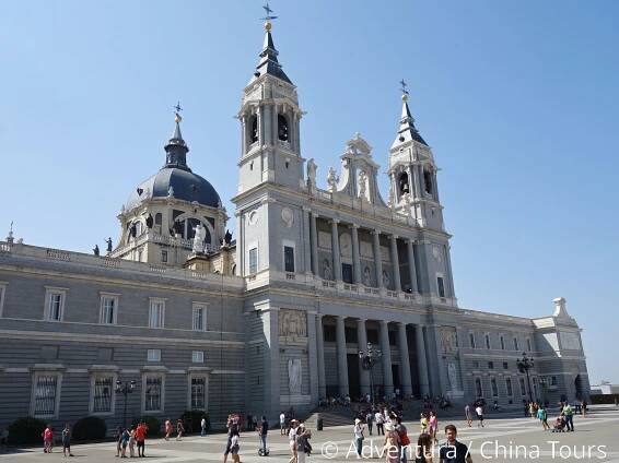 Madrid a Barcelona – za vínem a gastronomií