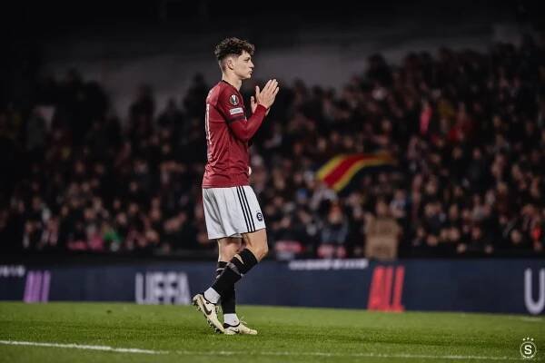 Loss against Liverpool | sparta.cz