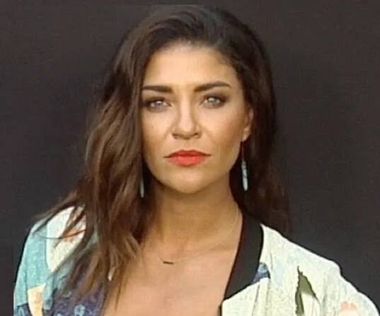 Jessica Szohr Biography - Facts, Childhood, Family Life & Achievements