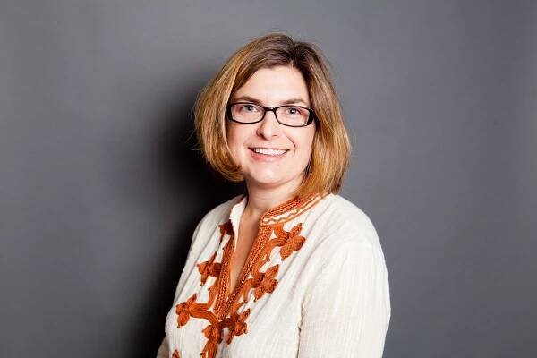 Carolyn Lawrence photo