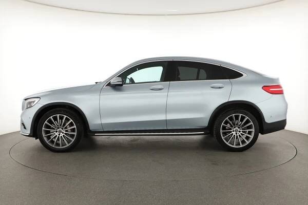 Mercedes-Benz GLC Coupe, 2017 - pohled č. 4