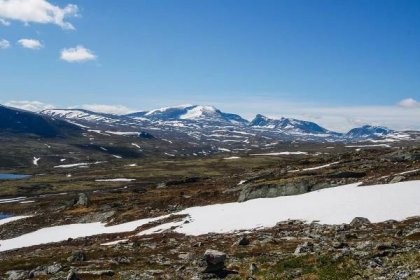 Dovrefjell – Sunndalsfjella National Park - SUMMIT CAIRN