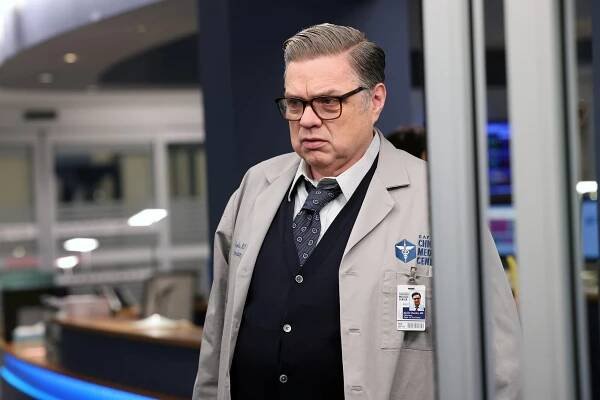 Nemocnice Chicago Med - Like a Phoenix Rising from the Ashes - Z filmu - Oliver Platt