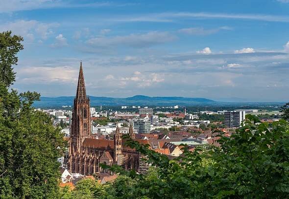 Metallverarbeitung Freiburg – Präzision und Qualität | WECUBEX - WECUBEX GmbH