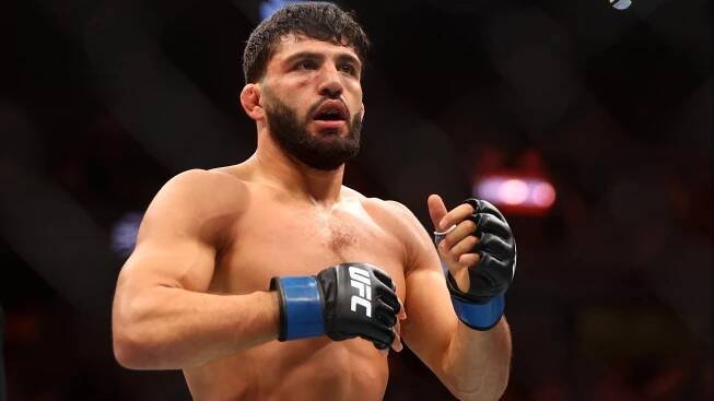 Hvězda MMA při nástupu napadla diváka. Bude nás asi žalovat, přiznal šéf UFC
