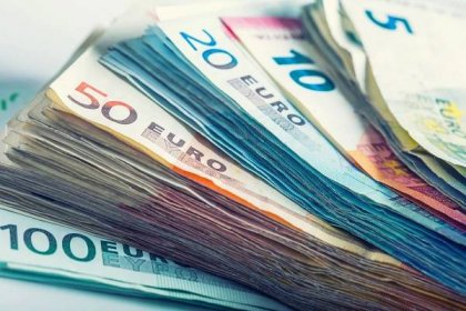 Tradeři vyprodávají euro, zveřejněná data zvyšují riziko stagflace | Kurzy.cz