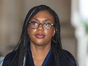 Kemi Badenoch tells Tory rebels to ‘stop stirring’ – but doesn’t rule out her own leadership bid...