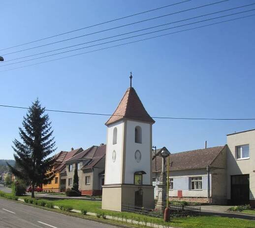 Tvarožná Lhota-zvonička