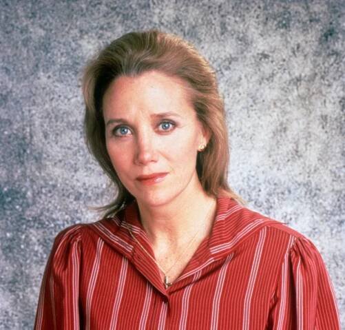 Pronásledovaní - Promo - Sally Kirkland