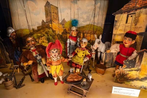 Výstavy a vernisáže | Muzeum loutkářských kultur Chrudim