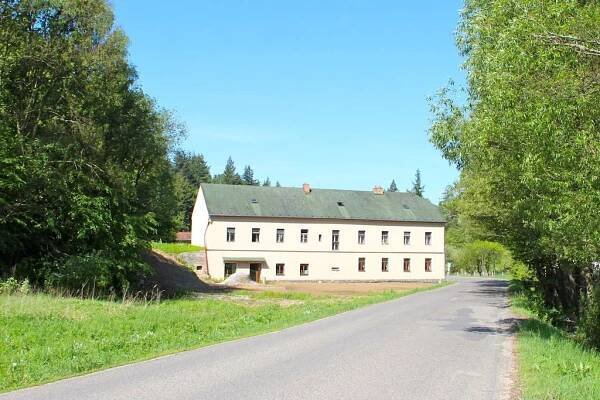 Budova, kde se apartmán nachází