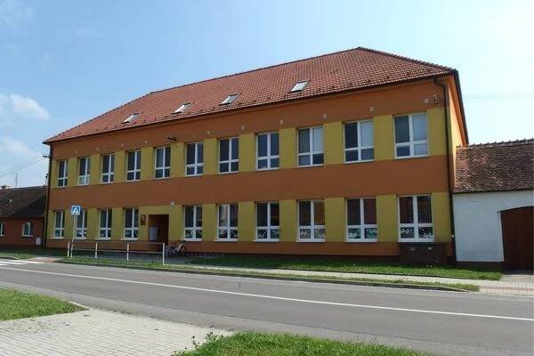 ZŠ a MŠ Kněždub foto 2