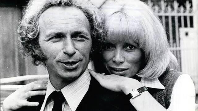 Mireille Darcová s Pierrem Richardem ve filmu Návrat velkého blondýna (1974)