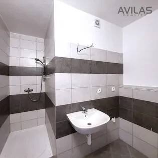 2 ložnice byt o velikosti 40.0 m² - Světlý interiér