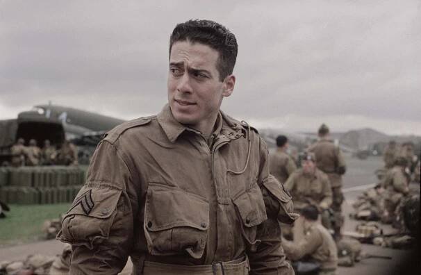 Bratrstvo neohrožených - Currahee - Z filmu - Kirk Acevedo