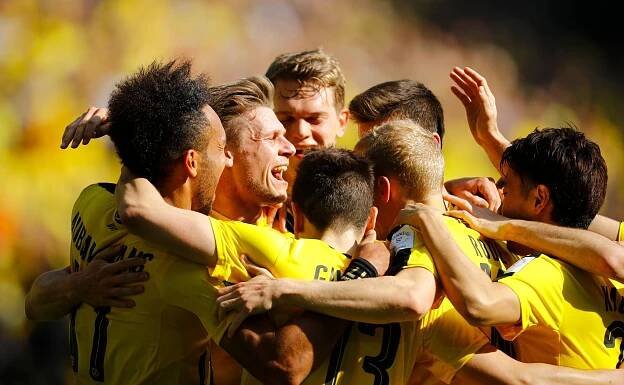Dortmund vyhrál klíčový duel o třetí místo, Lipsko má jistou Ligu mistrů