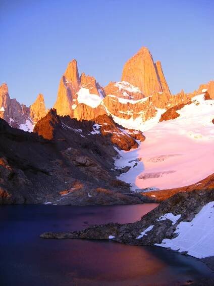 Monte Fitz Roy - Wikimedia Commons