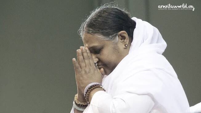Amma (Mata Amritanandamayi)