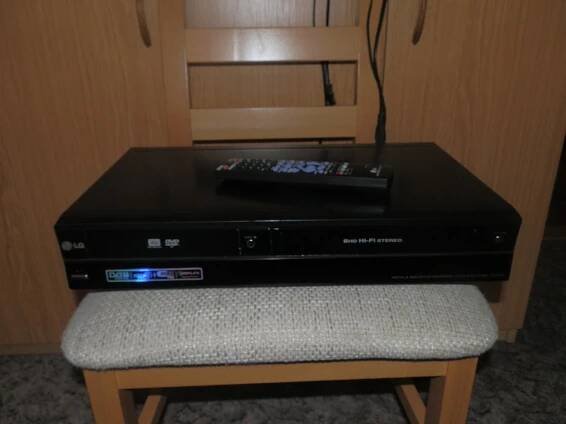 COMBINACE LG RCT 689 H DVD /VHS