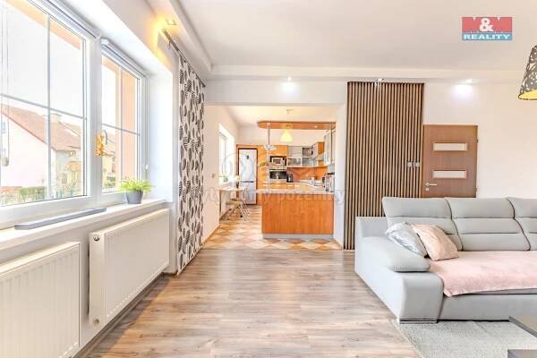 Prodej rodinného domu 120 m², pozemek 942 m², Úvoz, Krnov - Pod Bezručovým vrchem