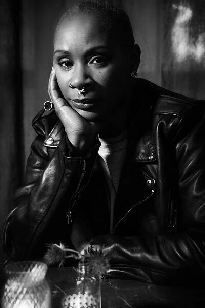 krullmag_josette_DSF7291-2_bw