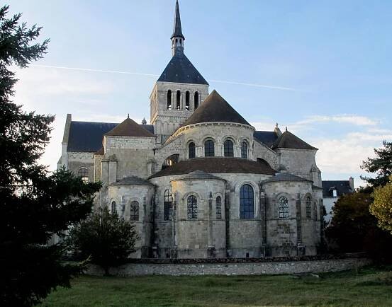 Soubor:Saint-Benoît -France.JPG – Wikipedie