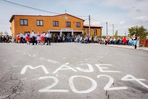 Máje 2024 - Oficiální stránka obce Podmokly nad Berounkou
