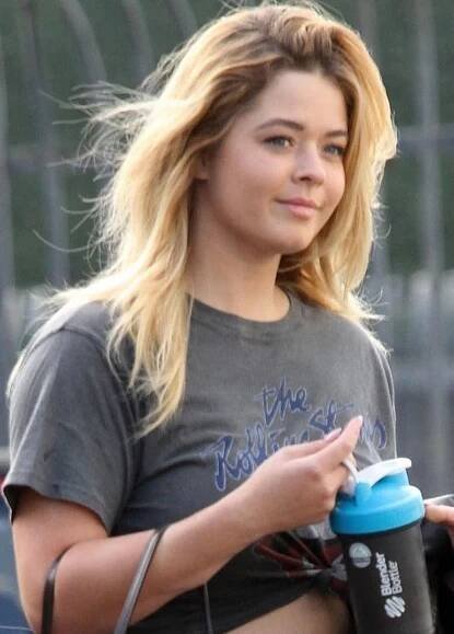 Sasha Pieterse Looks Very Pretty Photo Still