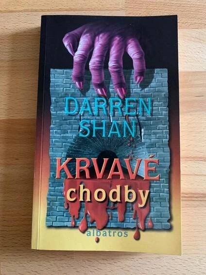 Krvavé chodby, Série Příběhy Darrena Shana,  Darren Shan - Knižní sci-fi / fantasy