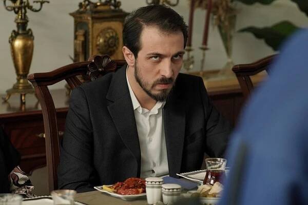 Kızılcık Şerbeti - Episode 19 (S02E19) (2024)