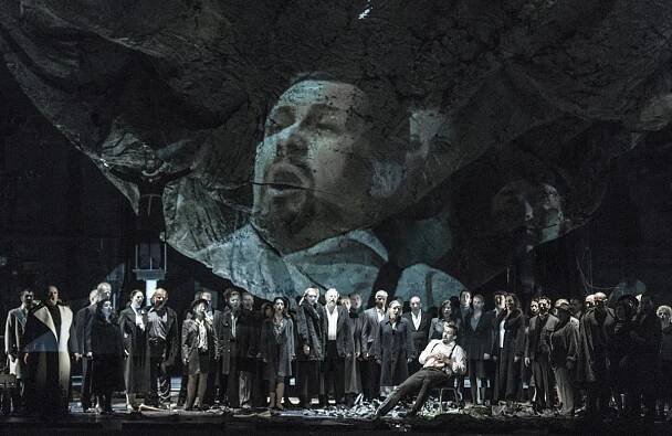 Macbeth ve Státní opeře: Jolana Fogašová a Richard Haan jako skvěle sehraná ambiciózní dvojice