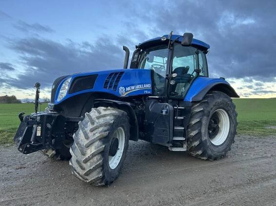 New Holand T8.390
