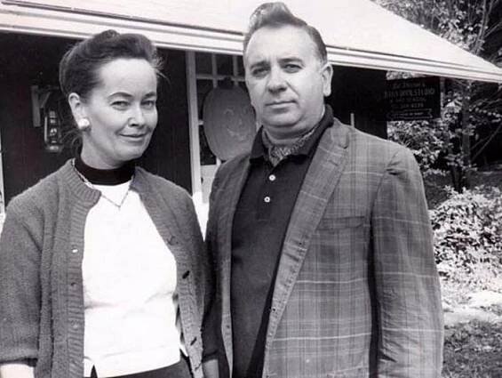 Foto k tématům Ed Warren, Lorraine Warren – stránka 1