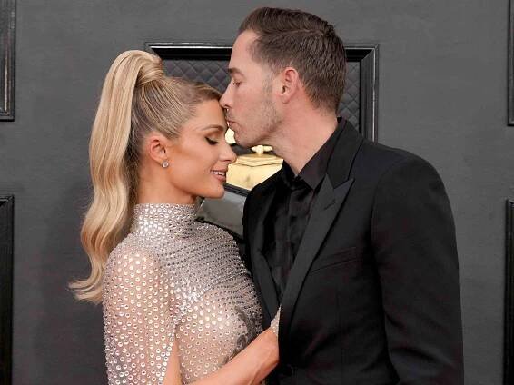 Paris Hilton and Carter Reum attend the 64th Annual GRAMMY Awards at MGM Grand Garden Arena on April 03, 2022 in Las Vegas, Nevada