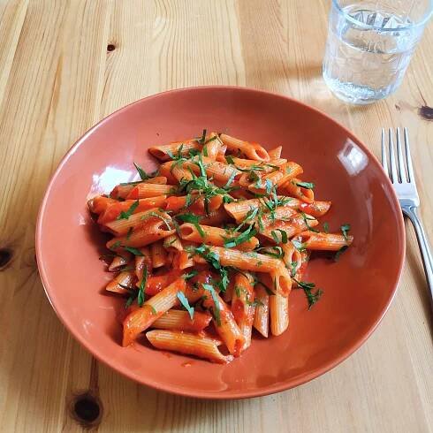 Penne all’arrabbiata – Kůň vaří