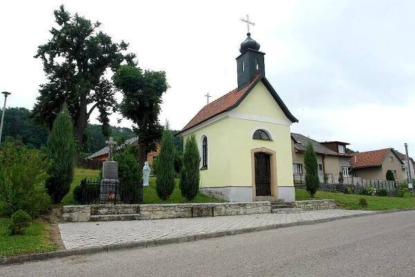 VESNICE ROKU: Z vítězství se radují ve Střemošicích