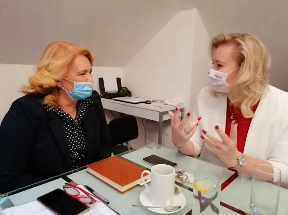 PÉČI O PACIENTY A VZTAHY SE ZAMĚSTNANCI REHABILITAČNÍHO ÚSTAVU V BRANDÝSE NAD ORLICÍ POCHVÁLILA MICHAELA MATOUŠKOVÁ