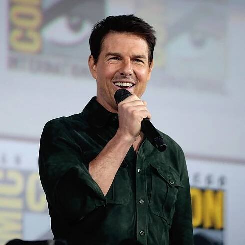 Kdysi akční hvězda, dnes se mu smějí. Tom Cruise to přehnal s faceliftem