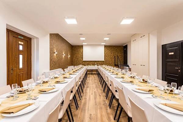 Jordánek Opočno, restaurace a hotel