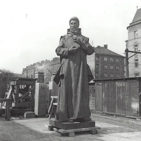 myslbek SV.PROKOP kopie