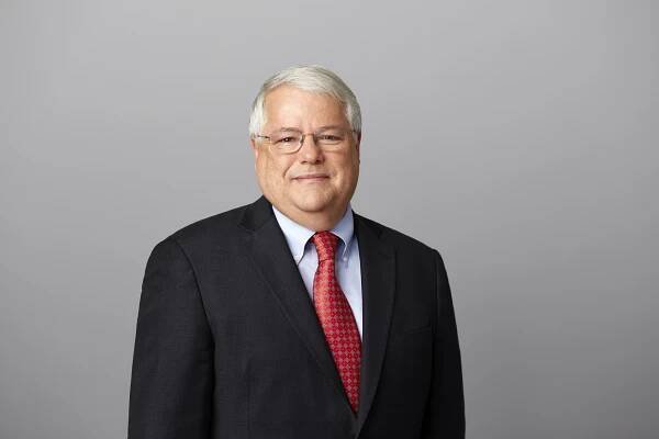 Former Apple Inc. SVP & CFP, Peter Oppenheimer, is 2016 Hall of Fame