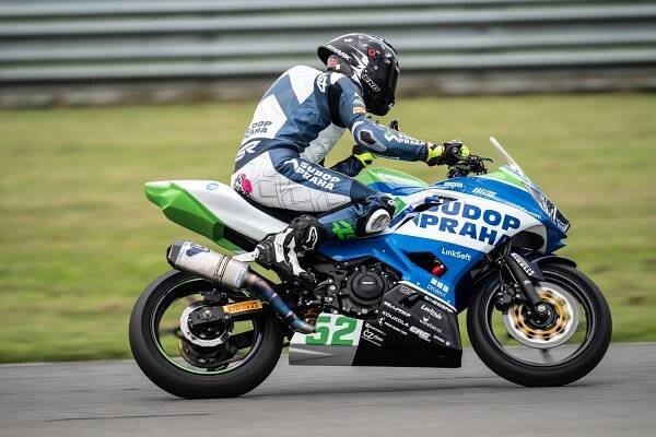 Oliver König bude mít v Indonésii premiéru v šampionátu superbiků - MOTOHOUSE