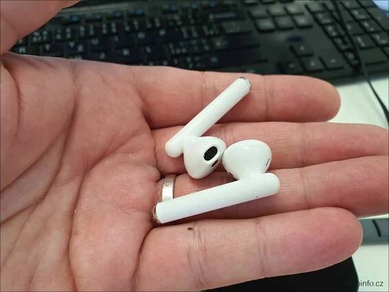 Huawei FreeBuds 3 – skvělá hudba bez rušení [recenze] – Mobinfo.cz