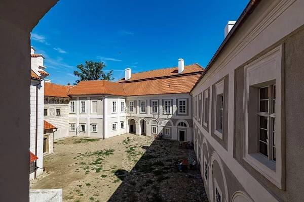 Červená Řečice, zámek : Objevuj památky