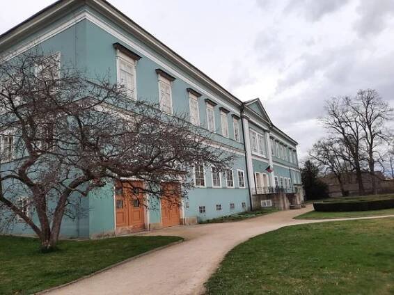 Státní zámek Dačice foto 6