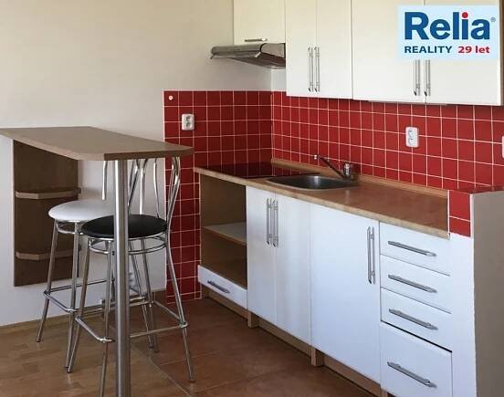 Pronájem slunného bytu 2+kk, 36 m2